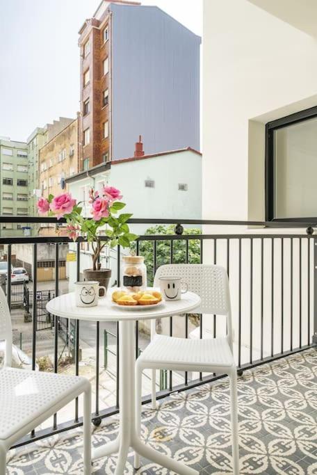 Alojamientos Turisticos Con Terraza En Santander Lapera Экстерьер фото